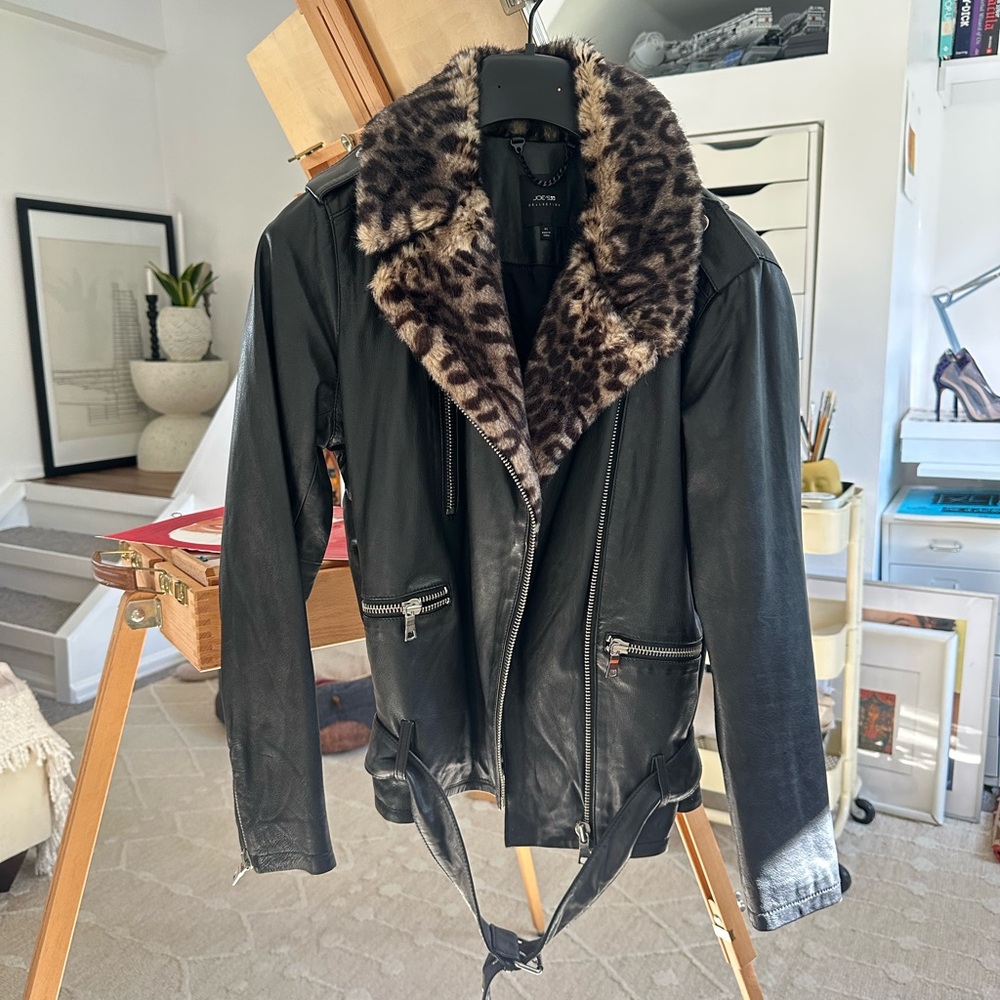 Joe’s Leopard faux fur Collar Black 100% Lamb Leather Jacket